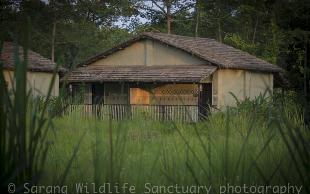 Отель Sarang Wildlife Sanctuary