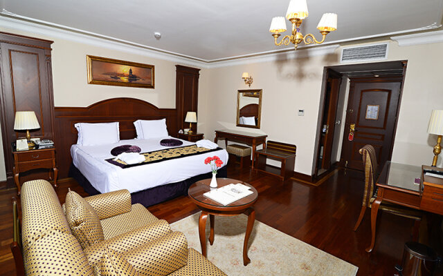 GLK PREMIER Regency Suites & Spa Hotel