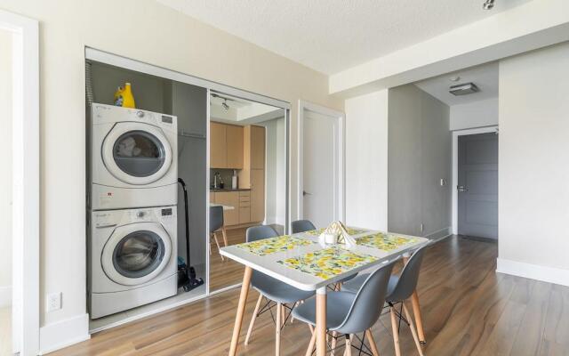 GLOBALSTAY. Modern Downtown Apartments