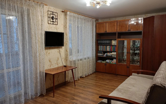 S Vidom Na Korolevskie Vorota Flat