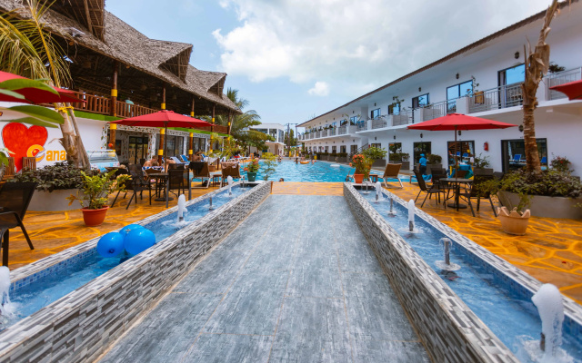 Курортный отель Canary Hotel & SPA