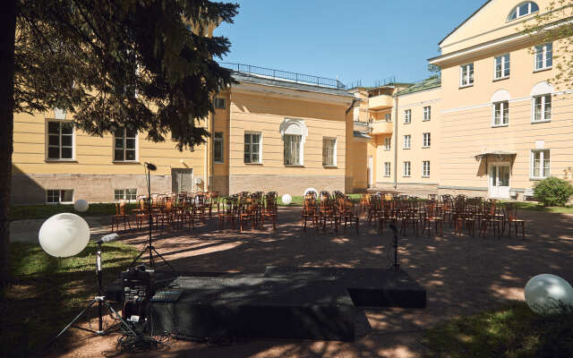 Hotel Kochubey-Center