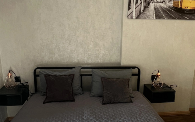 Komfortabelnye S Terrasoy Vozle Planety Apartments