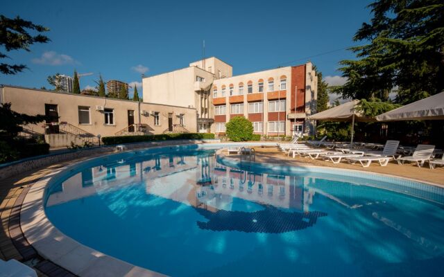 Kurortny Hotel Atelika Voskhod 2**