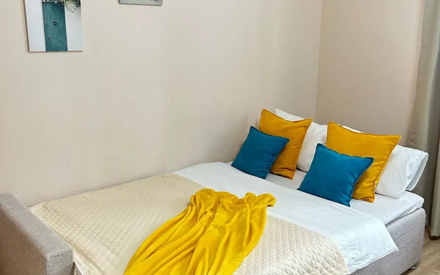 Prostory Nevy Na Srednerogatskoy Flat