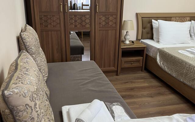 Delfin Hotel	