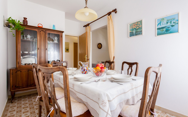 Maria in Malinska Apartments