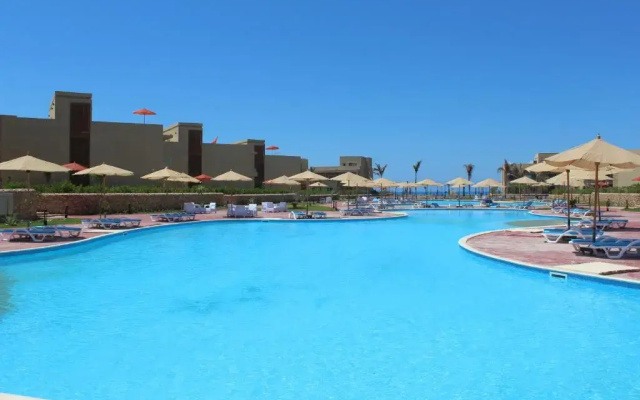 Отель TOLIP North Coast Hotel