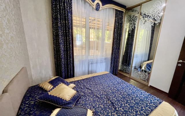 Квартира сoвpeмeннaя 2-х комнатная