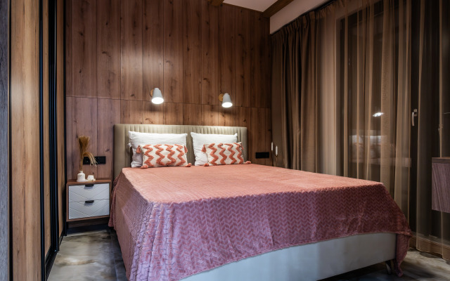 Oplot - «HUGO» - s uedinennoj terrasoj 3 Apartments