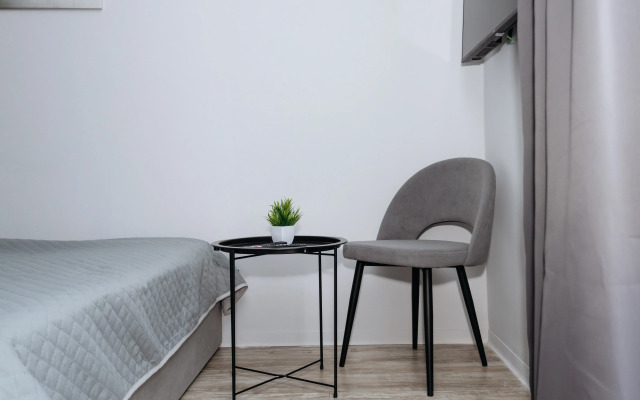 Квартира Уютная студия в рядом с ДРКБ