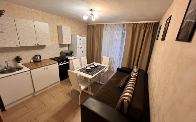 Apartment 2kV East SEC Crystal Cozy on Permyakova 86