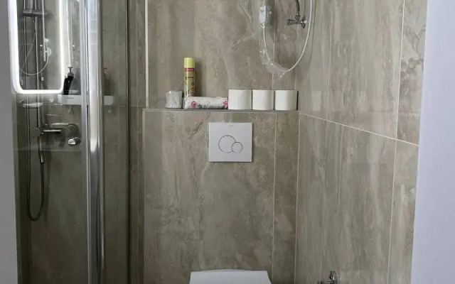 5 Min ot Morya Apartments