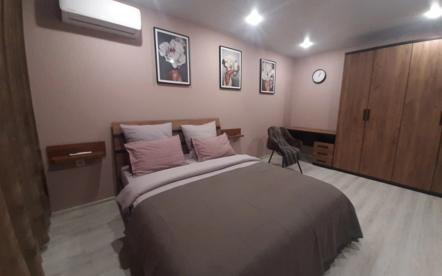 Апартаменты EvroHome на Поляничко