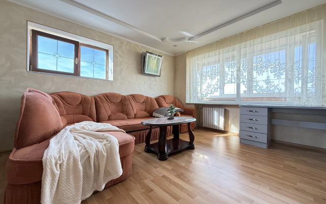 Квартира 2-ком Окт Революции 27-40 Севастополь КакДома