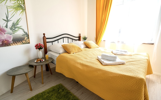 Apartmari Dvukhkomnatnye Vozle Korolevskikh Vorot