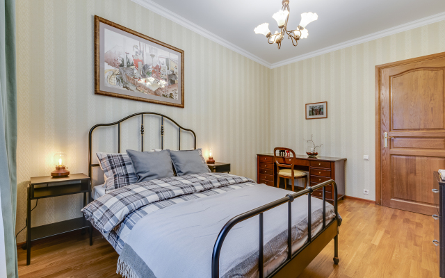 Квартира от Uppapart с Видом на сквер имени Пушкина