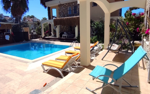 Cileks Apart-Hotel