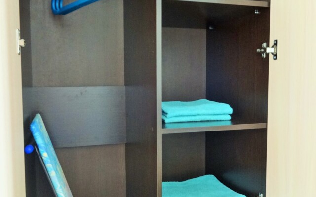 Апартаменты Rise and Shine 32 Mikrorayon