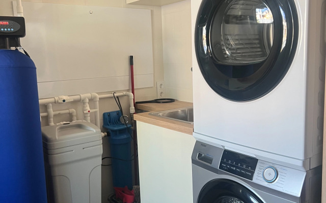 Частный дом с сауной и камином вблизи заповедного озера