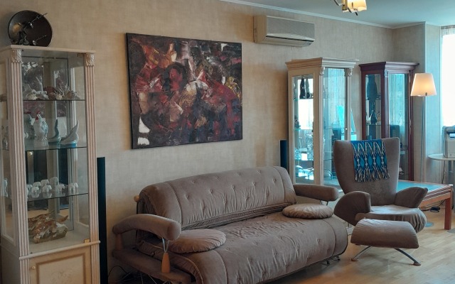 Апартаменты на Новокузнецкой 13/1