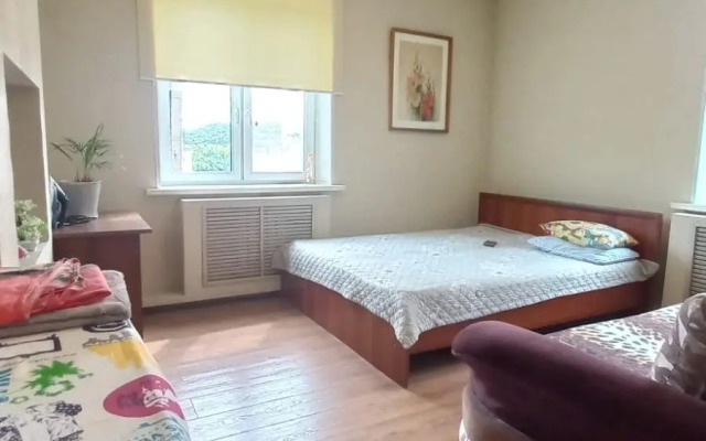 Квартира на Владивостокской 10