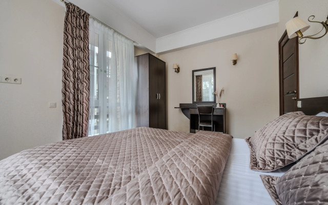 Oplot - Klassicheskie s balkonom i vannoj 5 Apartments