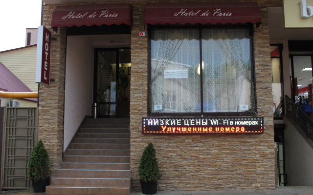 De Paris Guest House