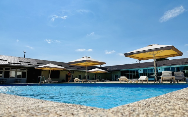 Izumrud Guest house