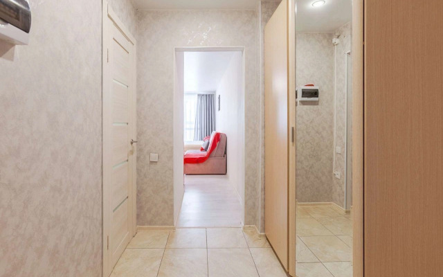 Na 18 Km Moskovskogo Shosse 49 Flat