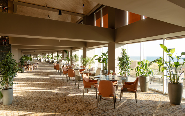 Отель Miracleon Dusit Thani Resort & SPA Anapa 5*