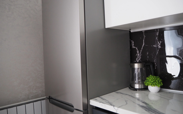 Квартира Современная студия на Дзержинского 86