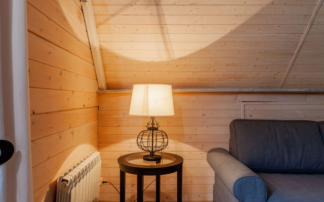 U Raify Guest House