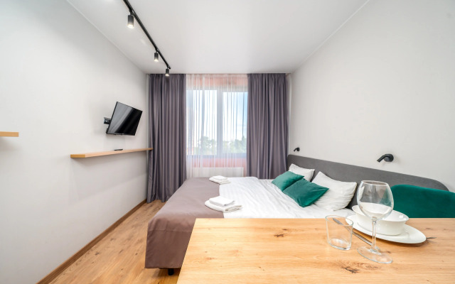 V Apart-Otele Kirovsky Avenir Apartments