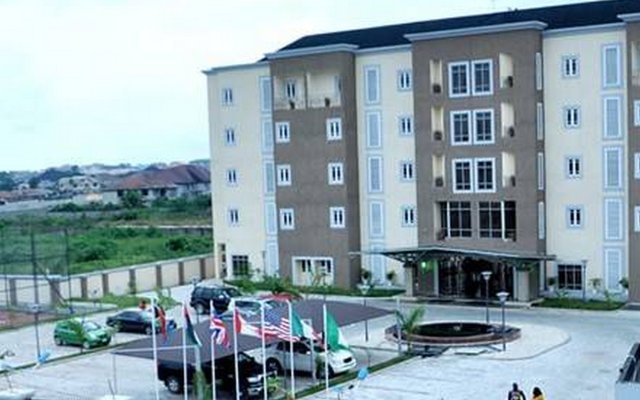 Отель De Edge Port Harcourt