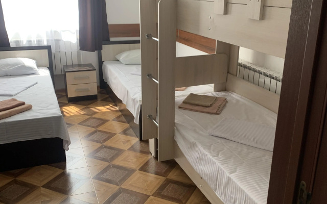 Отель Тихий дом