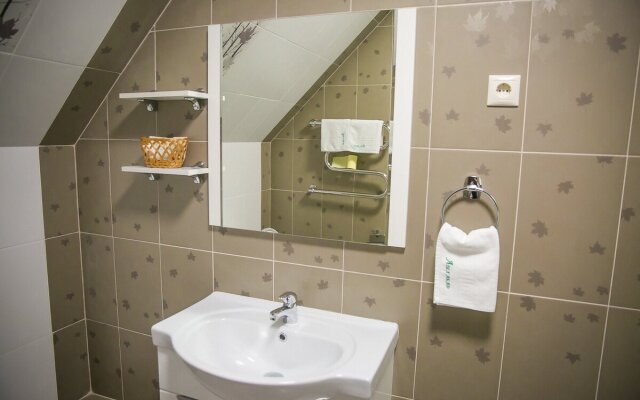 Ashhabad Hotel