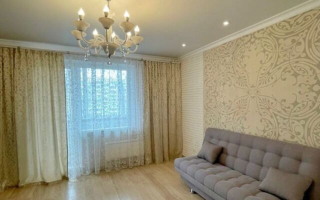 Апартаменты GoldApart на Чайковского