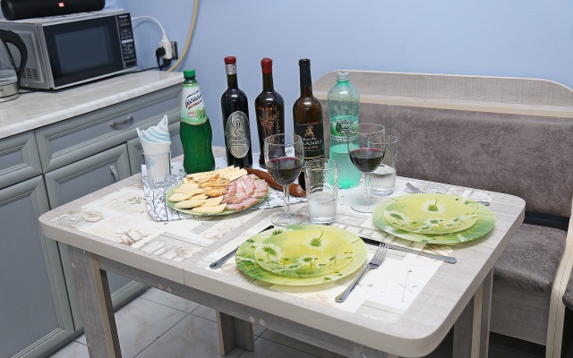 Ot Russkoj Sluzhbyi Servisa Guest House