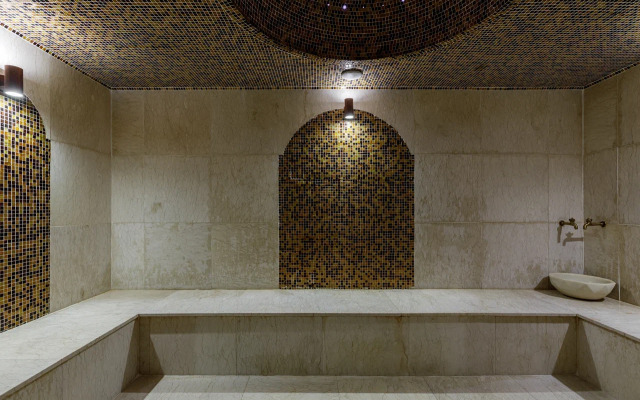 Brosko Moscow Hotel