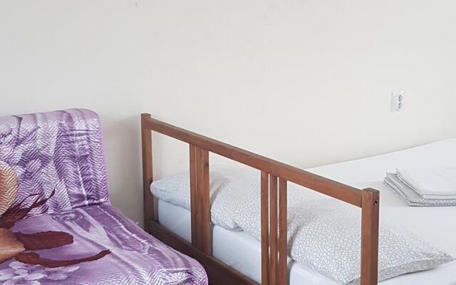 Apartments on Yunaya 17