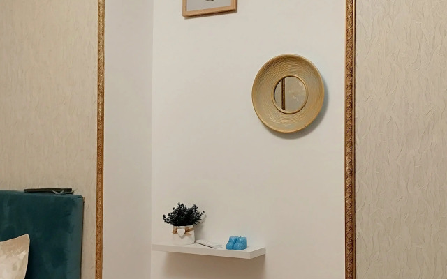 Dvukhurovnevaya V Tsentre Flat