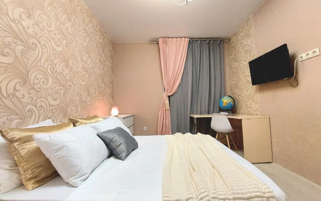 Квартира ЕвроДвушка Аксакова 81/1 на 17 Этаже до 7 Чел