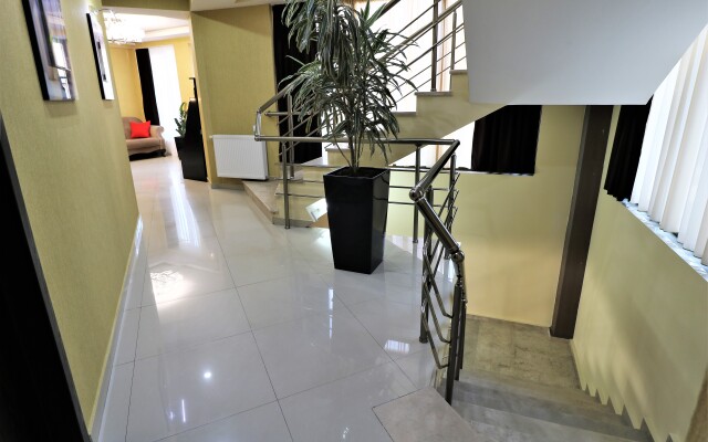 East Gate Boutique-Hotel