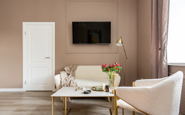 Квартира Уютная для двоих LetYourFlat Assol