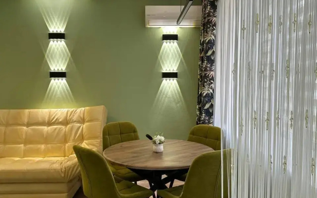 Квартира с новым дизайнерским ремонтом