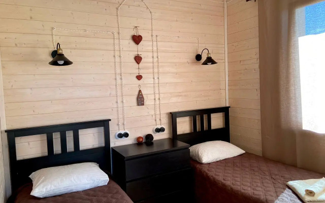 Khizhina U Ozera Guest house
