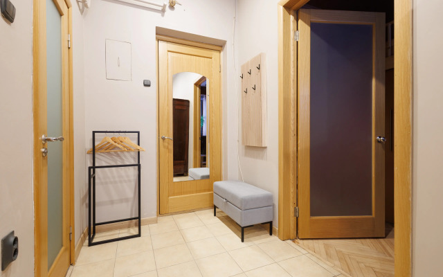 co vtorym etazhom u Strelki Vasil'evskogo Flat