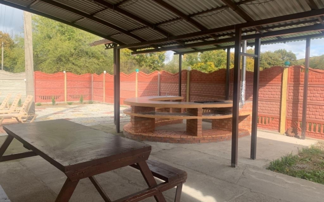 Частный дом в стрелковом комплексе Бизон 2