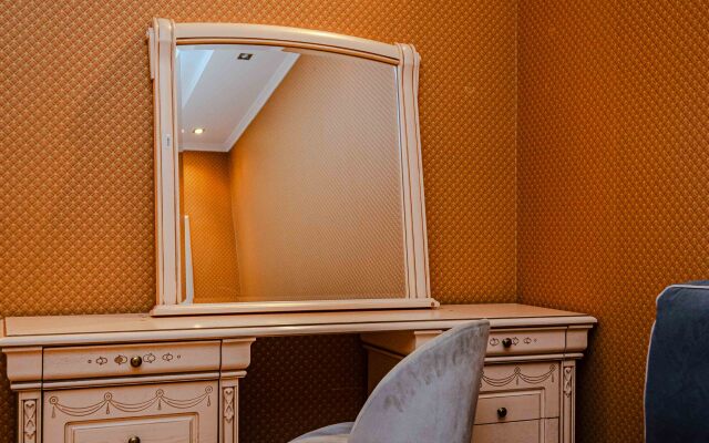 Derevnya Yusupovo S Basseynom I Saunoy Private House
